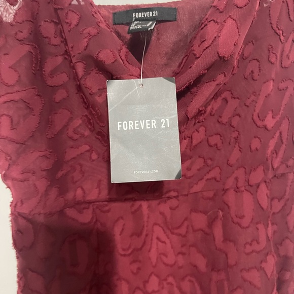 NWT Forever 21 Dress - Picture 2 of 8